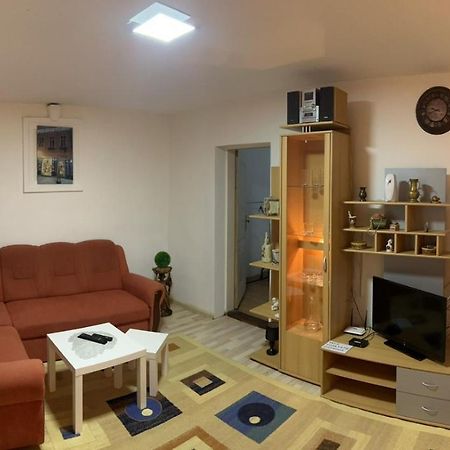 Bojana12 Apartment Backa Palanka Bagian luar foto